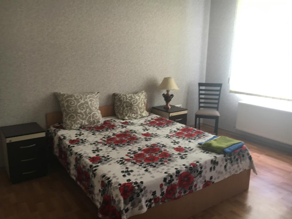 Apartment On Mira Avenue Izmaïl Esterno foto